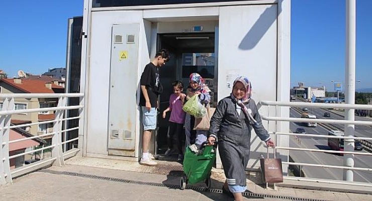 Fatma Seher Üst Geçidinin asansörleri tamir edildi